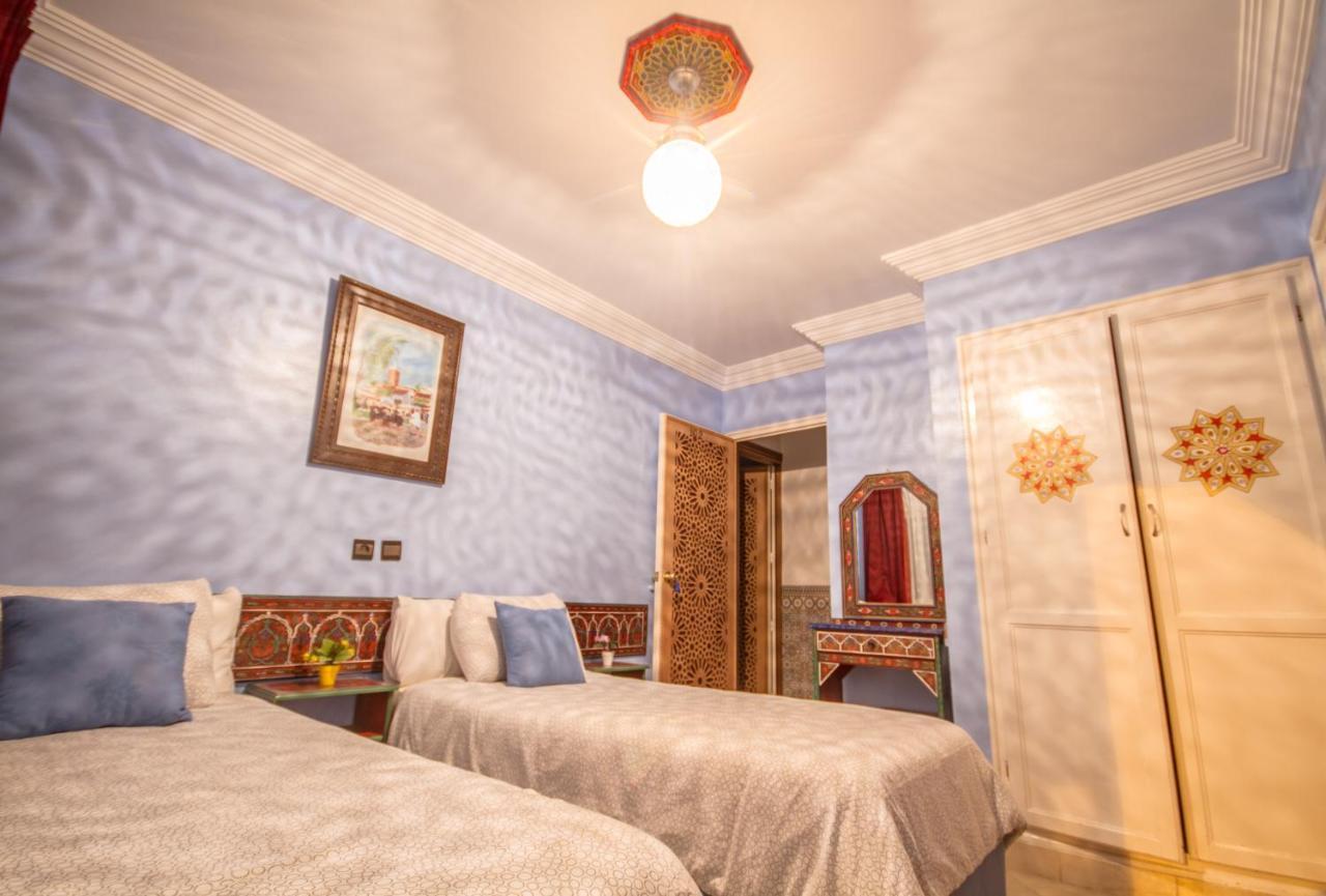 Hotel Tarek Чефчауен Екстериор снимка
