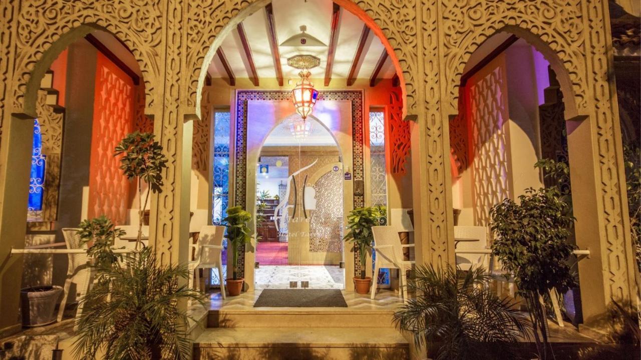 Hotel Tarek Чефчауен Екстериор снимка